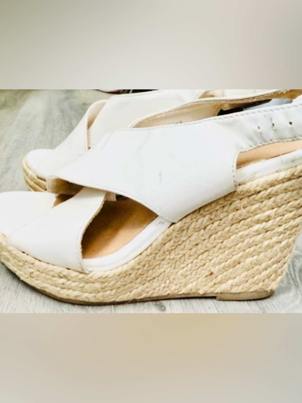 American Eagle Outfitters White Espadrille Wedge Sandals🌺